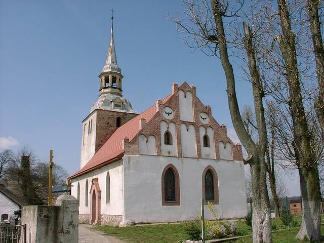 Kościół – Parafia św. Stanisława Kostki, Korytowo
