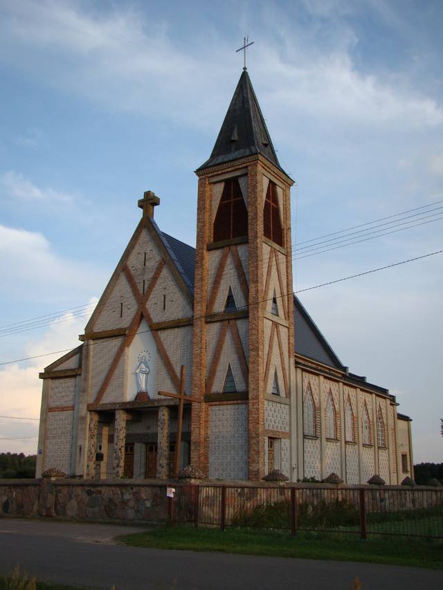 Kościół – Parafia Św. Kazimierza, Siemiątkowo
