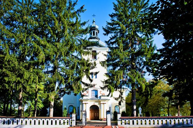 Kościół – Parafia Matki Bożej Królowej Korony Polskiej, Kopcie