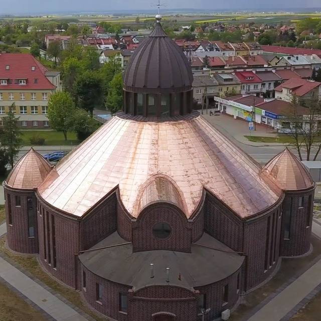 Kościół – Parafia Najświętszej Maryi Panny Fatimskiej, Oleśnica