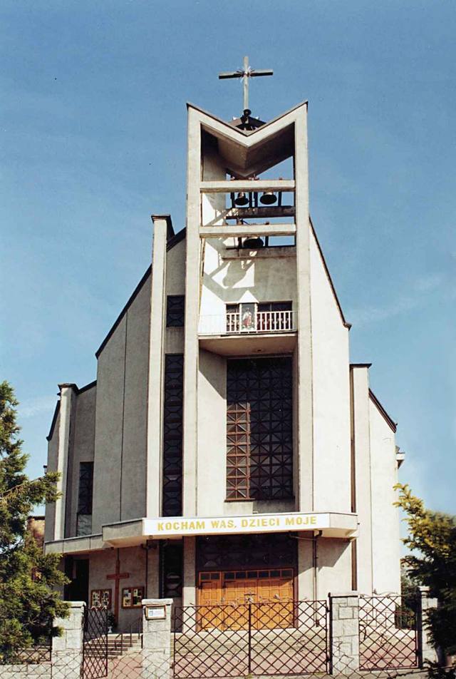 Kościół – Parafia Wniebowzięcia Najświętszej Maryi Panny, Kobierzyce