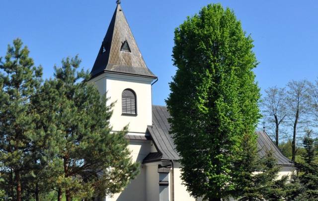 Kościół – Parafia Świętej Marii Magdaleny, Zborowice
