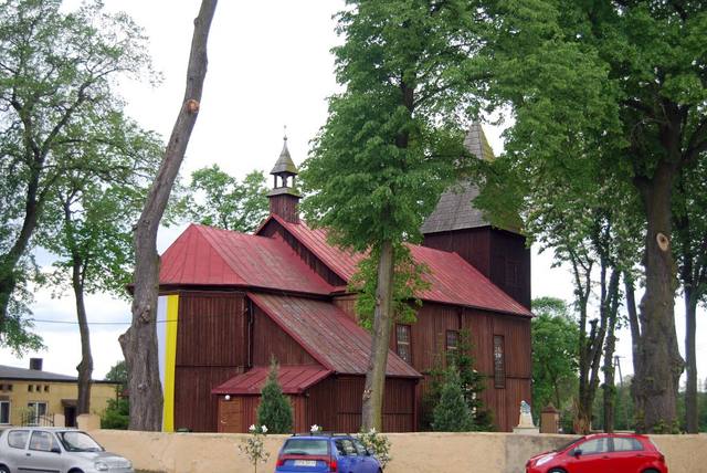 Kościół – Parafia Narodzenia Najświętszej Maryi Panny, Lutomiersk