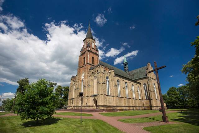 Kościół – Parafia Narodzenia Najświętszej Maryi Panny, Kosów Lacki