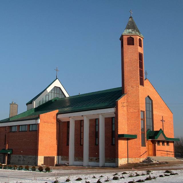 Kościół – Parafia Św. Jadwigi Królowej, Radzice