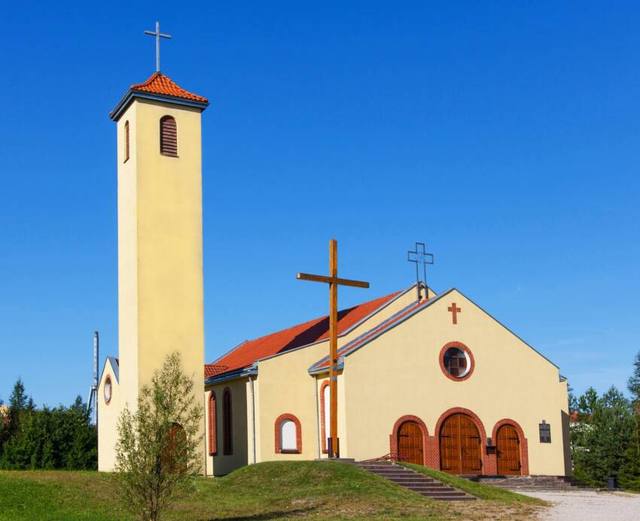 Kościół – Parafia Świętej Rodziny, Olecko