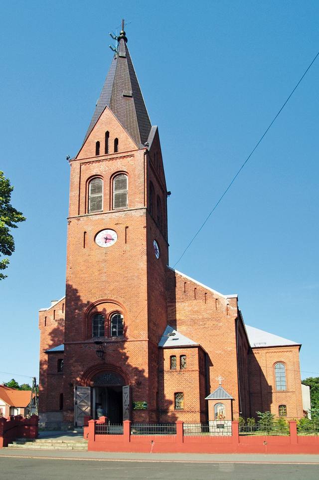 Kościół – Parafia Świętej Teresy od Dzieciątka Jezus, Szymbark