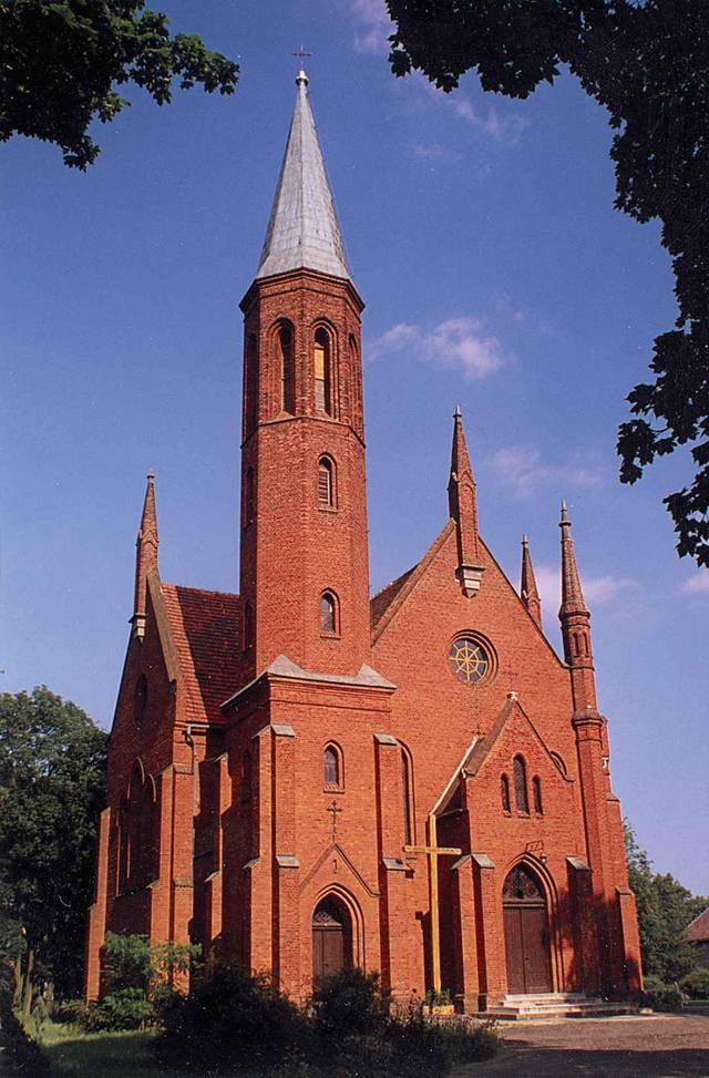 Kościół – Parafia Narodzenia Najświętszej Maryi Panny, Szymonków