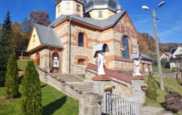 Kościół – Parafia Świętej Anny, Żegiestów
