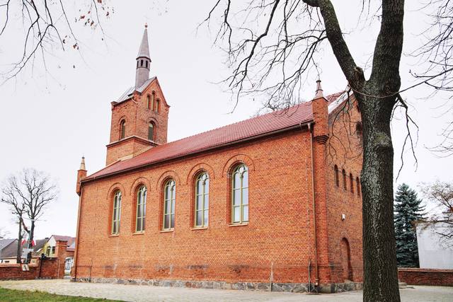 Kościół – Parafia Św. Barbary, Budzyń