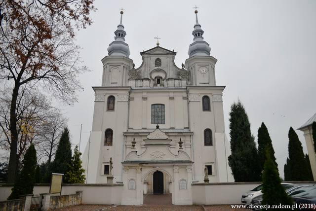 Kościół – Parafia Świętych Apostołów Piotra i Andrzeja, Jedlińsk