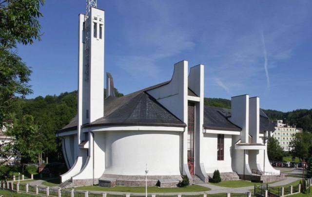 Kościół – Parafia Świętego Antoniego Padewskiego, Krynica-Zdrój