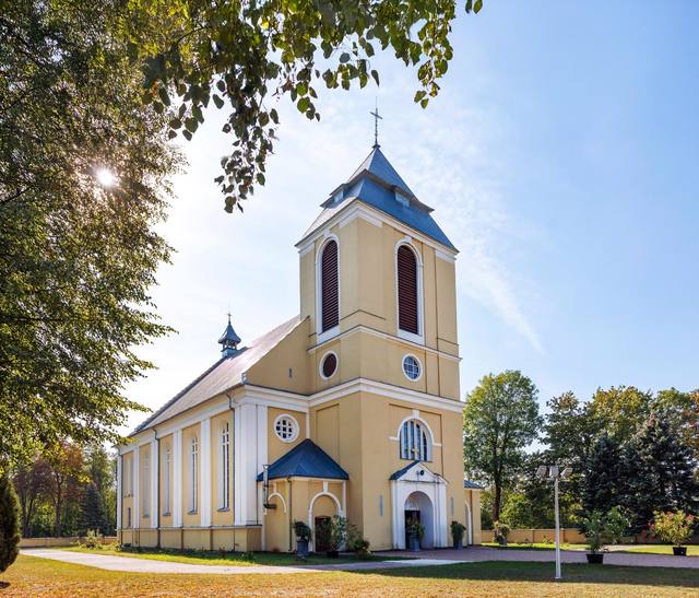 Kościół – Parafia Św. Wincentego à Paulo, Zbójna