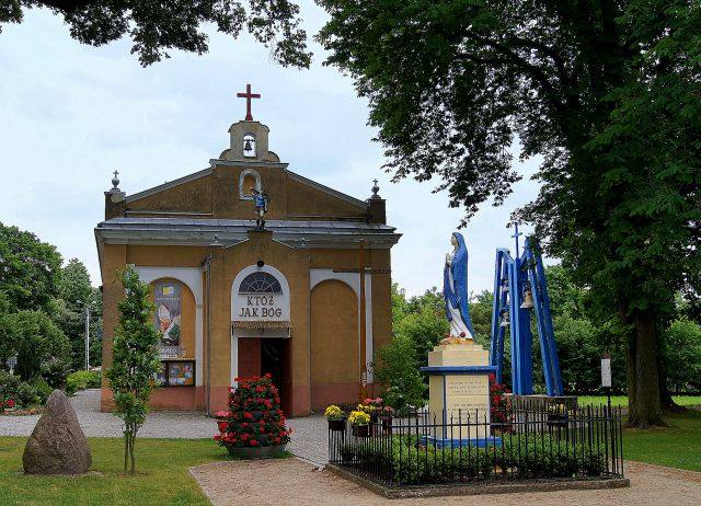 Kościół – Parafia Św. Michała Archanioła, Młochów