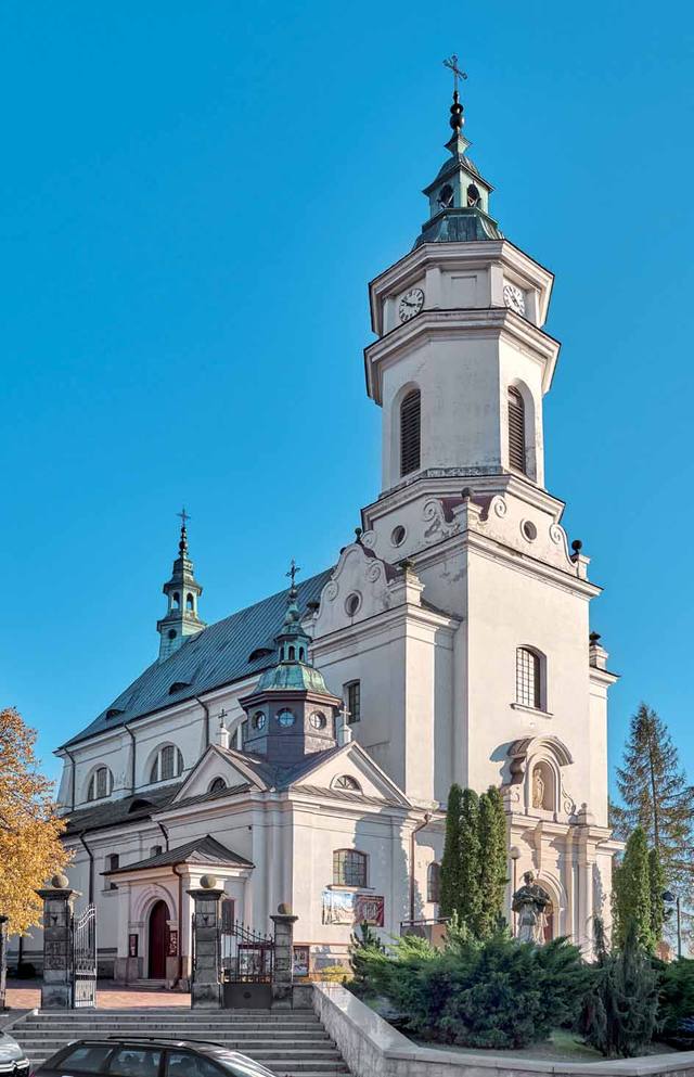 Kościół – Parafia Św. Michała Archanioła, Ostrowiec Świętokrzyski