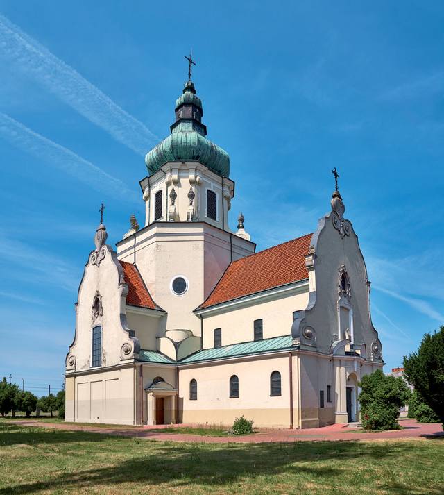 Kościół – Parafia Św. Stanisława Biskupa i Męczennika, Chmielów