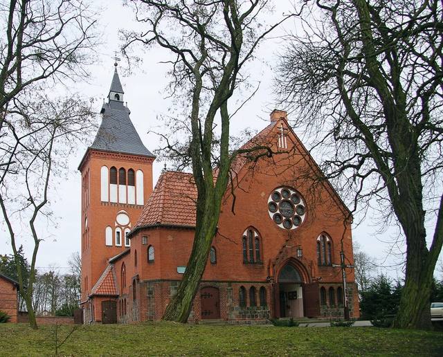 Kościół – Parafia Świętego Andrzeja Boboli, Swarożyn