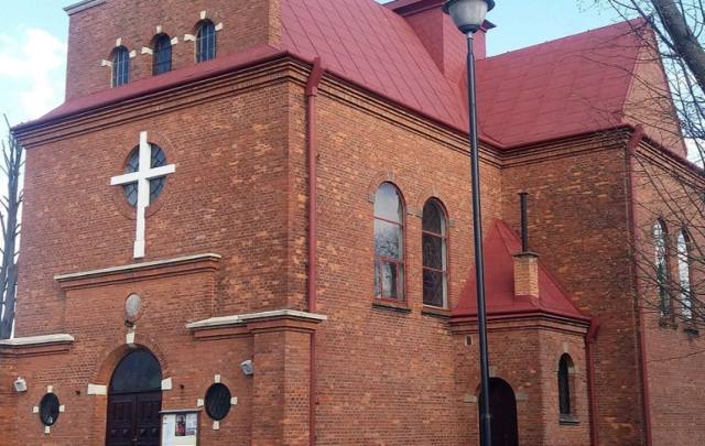 Kościół – Parafia Świętych Apostołów Piotra i Pawła, Mszanka