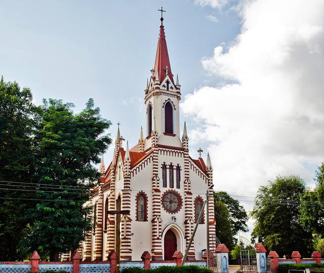 Kościół – Parafia Św. Augustyna, Różanka