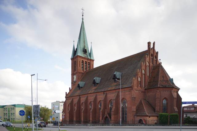 Kościół – Parafia Zmartwychwstania Pańskiego, Kościerzyna