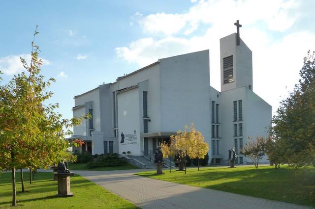 Kościół – Parafia Matki Bożej Fatimskiej, Warszawa