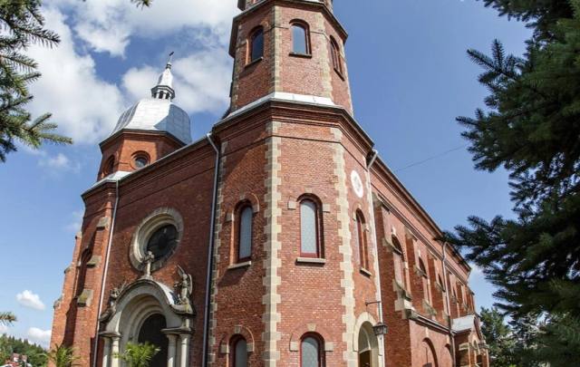 Kościół – Parafia Najświętszej Maryi Panny Wniebowziętej, Ołpiny
