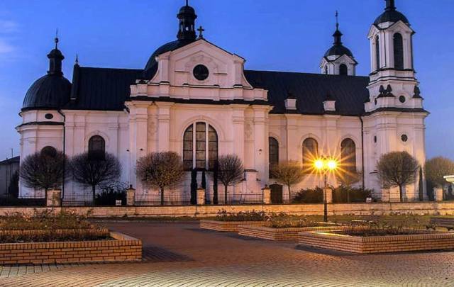Kościół – Parafia Świętego Józefa Oblubieńca Najświętszej Maryi Panny, Luszowice
