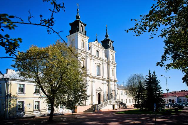 Kościół – Parafia Kolegiata, Parafia Przemienienia Pańskiego, Łuków