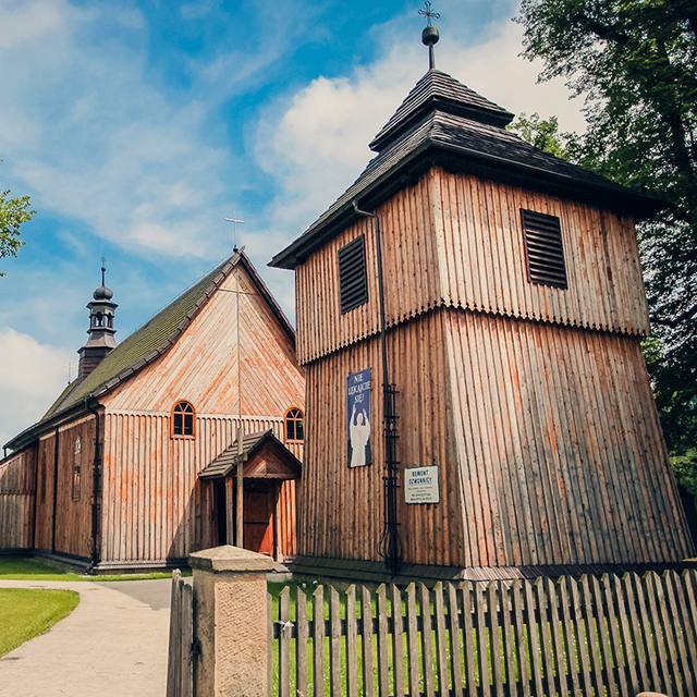 Kościół – Parafia Św. Bartłomieja Apostoła, Łapanów