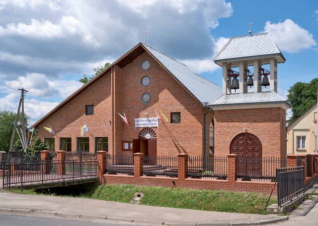 Kościół – Parafia Najświętszej Maryi Panny Królowej Polski, Liśnik Duży