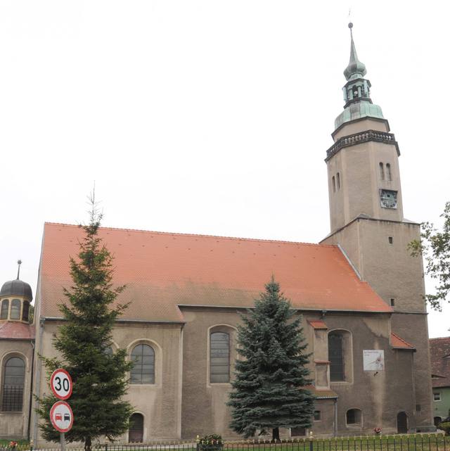 Kościół – Parafia Podwyższenia Krzyża Świętego, Sulików