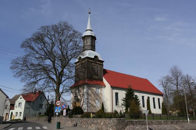 Kościół – Parafia Podwyższenia Świętego Krzyża, Trzebież