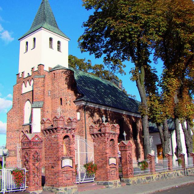 Kościół – Parafia Świętego Bartłomieja Apostoła, Czernikowo