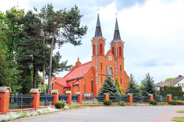 Kościół – Parafia NMP Częstochowskiej, Klukowo