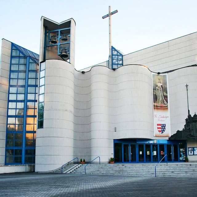 Kościół – Parafia Św. Jadwigi Królowej, Kraków-Krowodrza