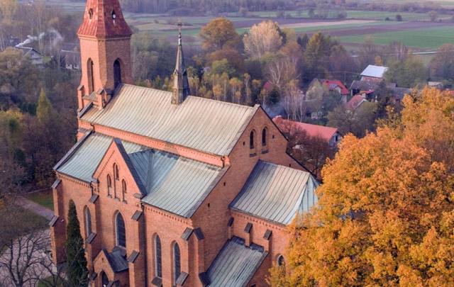 Kościół – Parafia Matki Bożej Wniebowziętej, Przeczyca