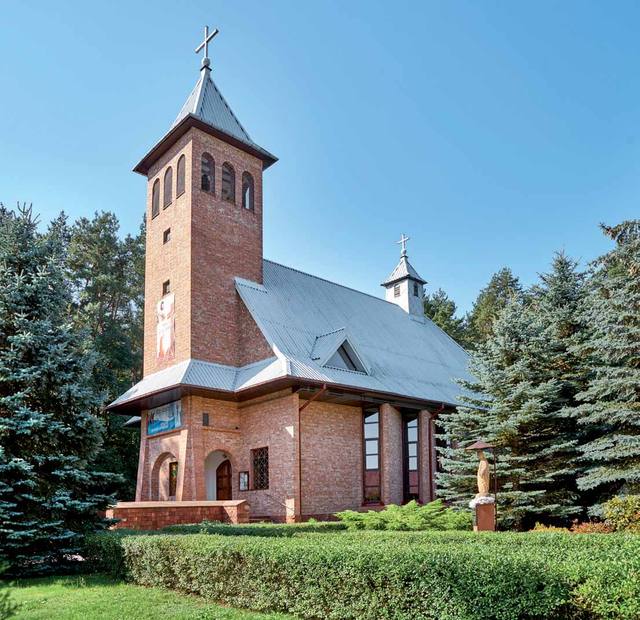 Kościół – Parafia Św. Stanisława Biskupa i Męczennika, Ruszcza