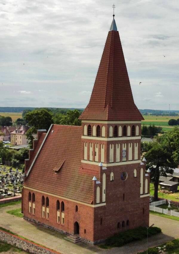 Kościół – Parafia Matki Bożej Królowej Polski, Pisanica