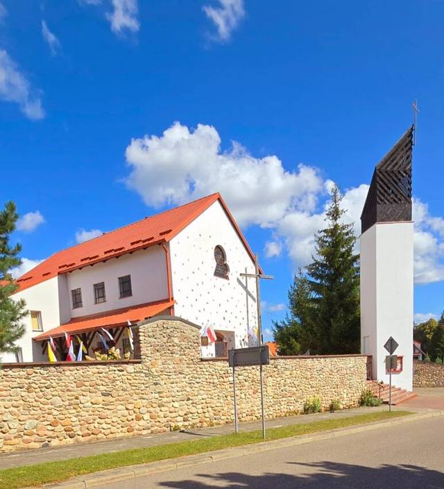 Kościół – Parafia Św. Maksymiliana Kolbe, Wiartel