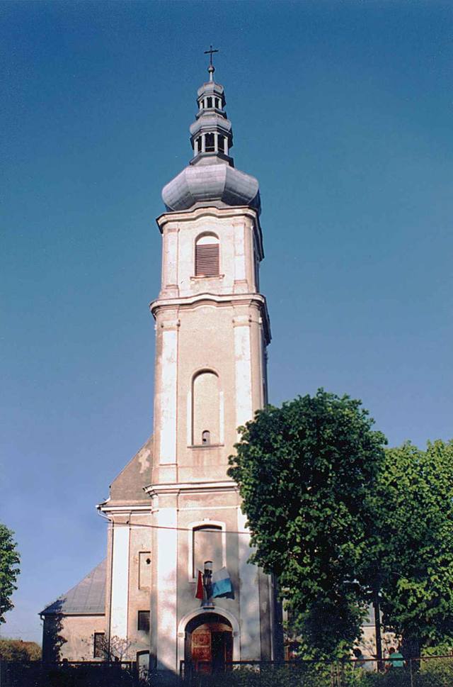 Kościół – Parafia Św. Michała Archanioła, Uraz