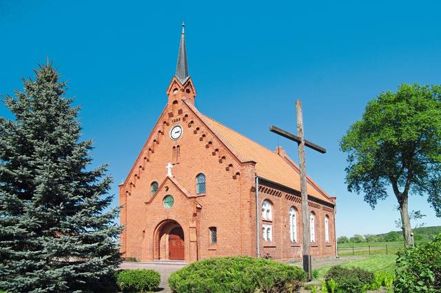 Kościół – Parafia Najświętszej Maryi Panny Królowej Polski, Nowe