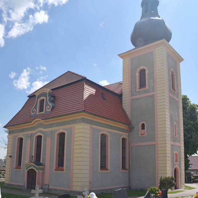 Kościół – Parafia Świętych Piotra i Pawła, Kosiska