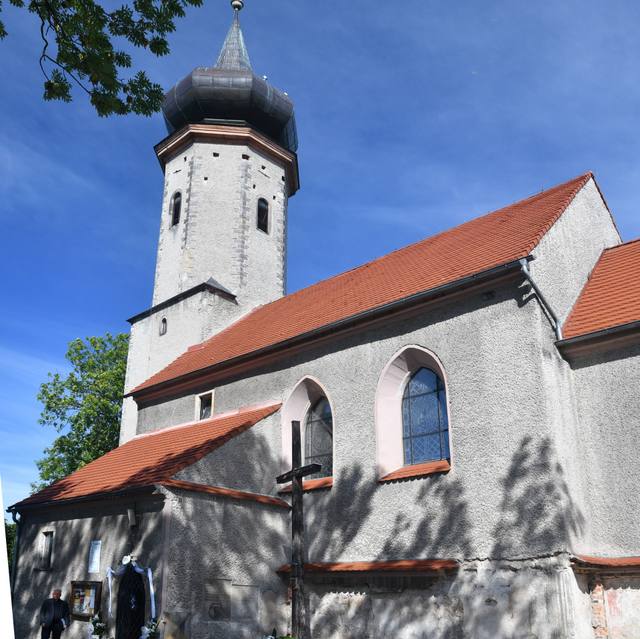 Kościół – Parafia Matki Bożej Różańcowej, Bolesławiec