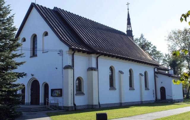 Kościół – Parafia Najświętszej Maryi Panny Królowej Polski, Dobrynin
