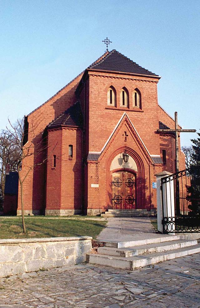Kościół – Parafia Św. Michała Archanioła, Krzydlina Mała