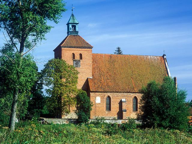 Kościół – Parafia Świętej Barbary, Rogóż