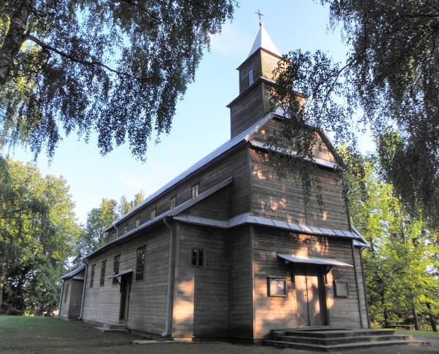 Kościół – Parafia Matki Bożej Anielskiej, Monkinie