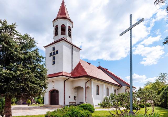 Kościół – Parafia Najświętszego Serca Jezusowego, Bronowo