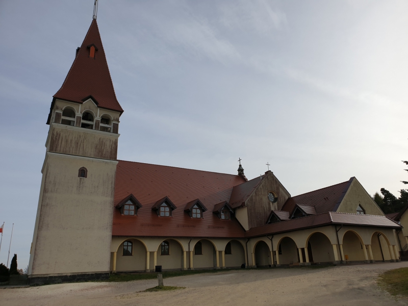 Kościół – Parafia Św. Jadwigi Królowej, Bojano