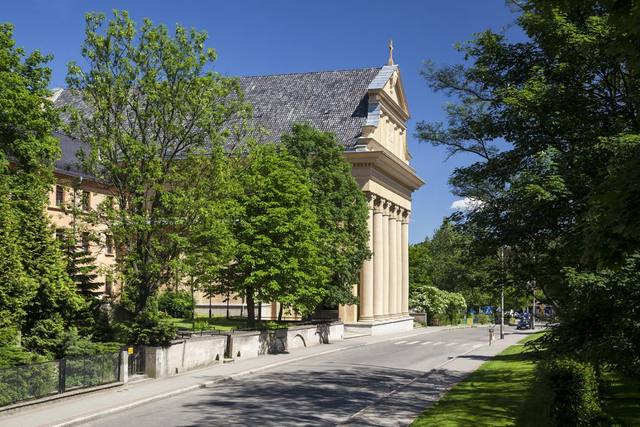 Kościół – Parafia Jezusa Chrystusa Króla Wszechświata, Olsztyn